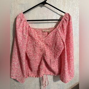 Willow & Root Sold At Buckle Floral Pink Smocked Blouse, Cinched Front, Sz Lg